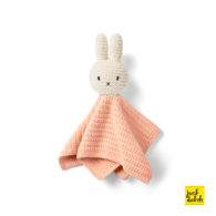 nijntje handmade knuffeldoekje, pastel roze